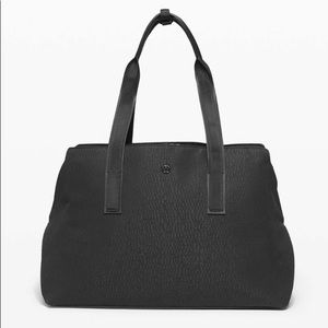 Lululemon Go Getter Bag *26L in
Stacked Jacquard Black Midnight